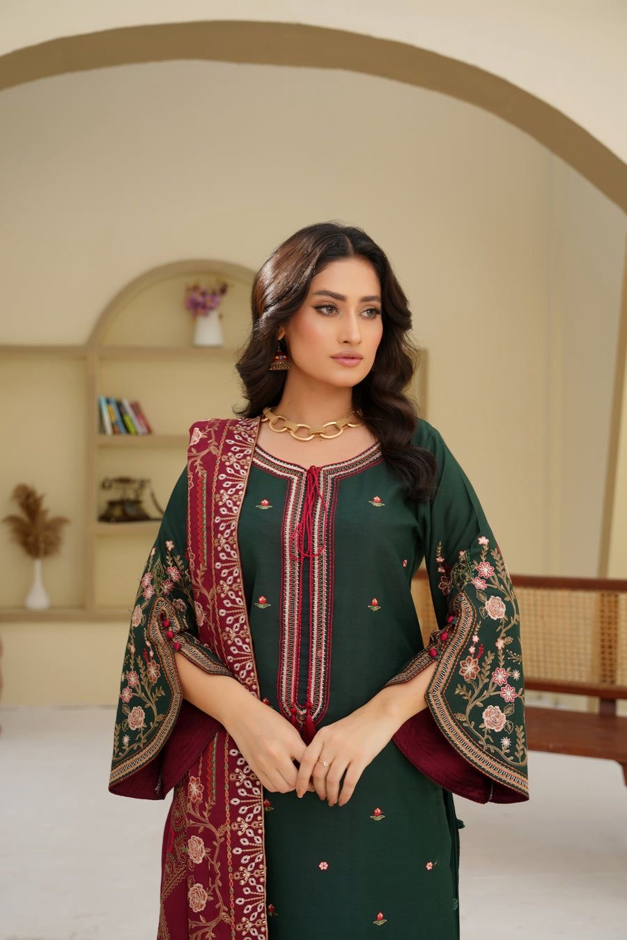 ANAM&IRUM’Z 3PC UNSTITCHED EMBROIDERED SUIT