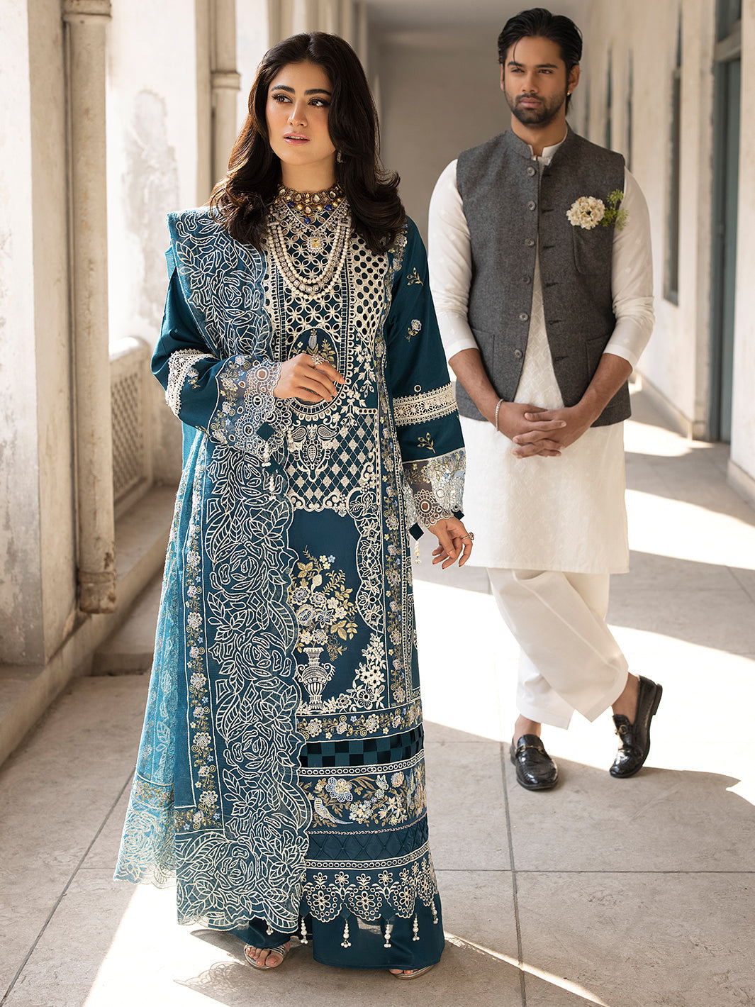 MAHNOOR BLUE 3PC LAWN UNSTITCHED LUXURY EMBROIDERED 
Code:18