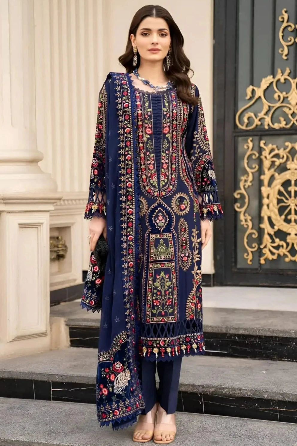 MARIA B 3pc Ustitched Fully Embroidered Suit
CODE 7248