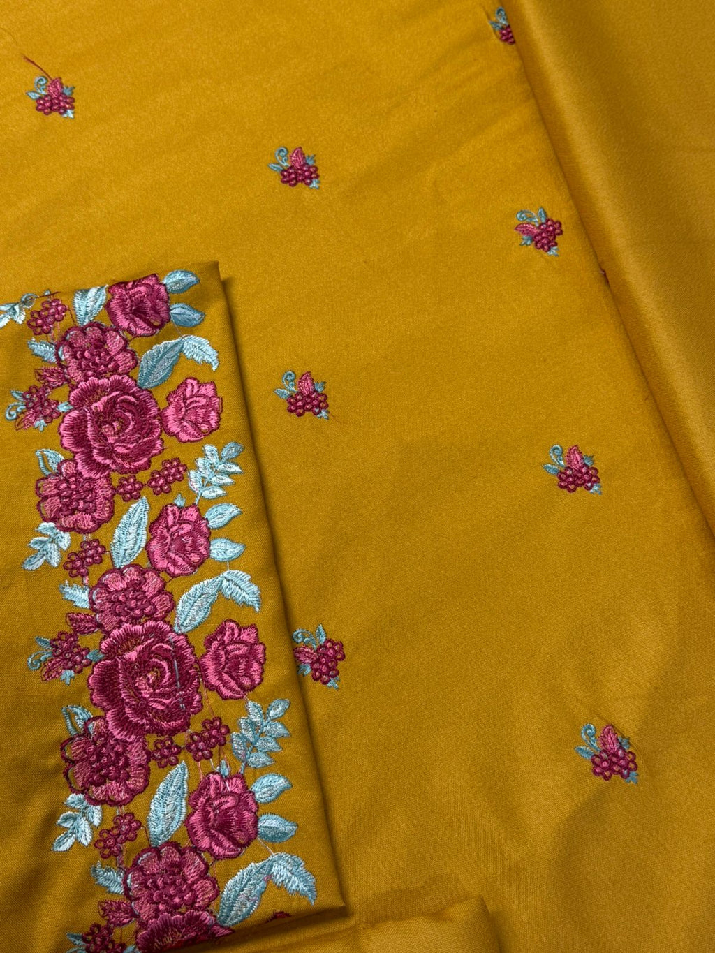 SAPPHIRE 3PC DHANAK UNSTITCHED
